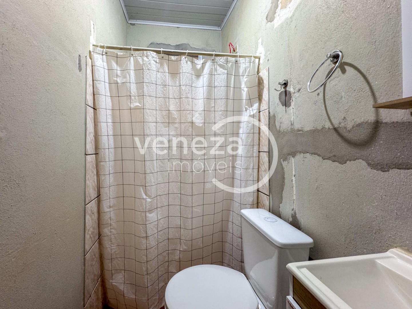 Casa Residencial para venda no bairro Cafezal de Londrina - Foto 12