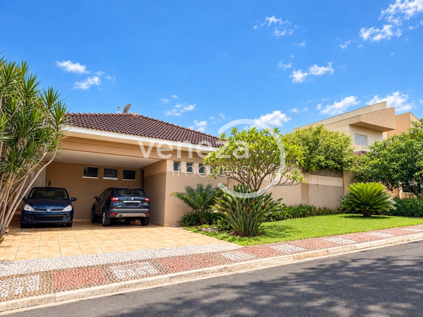 Casa Residencial para locacao no Vale das Araucarias em Londrina com 0m² por R$ 9.000 - Foto 1