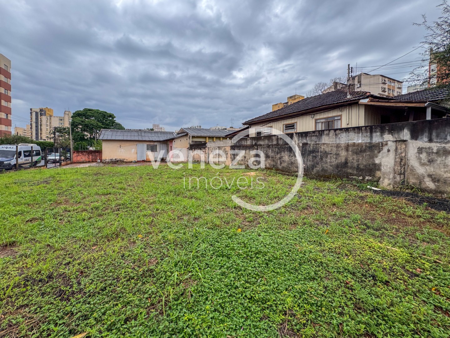 Terreno para locação no bairro Centro de Londrina - Foto 21