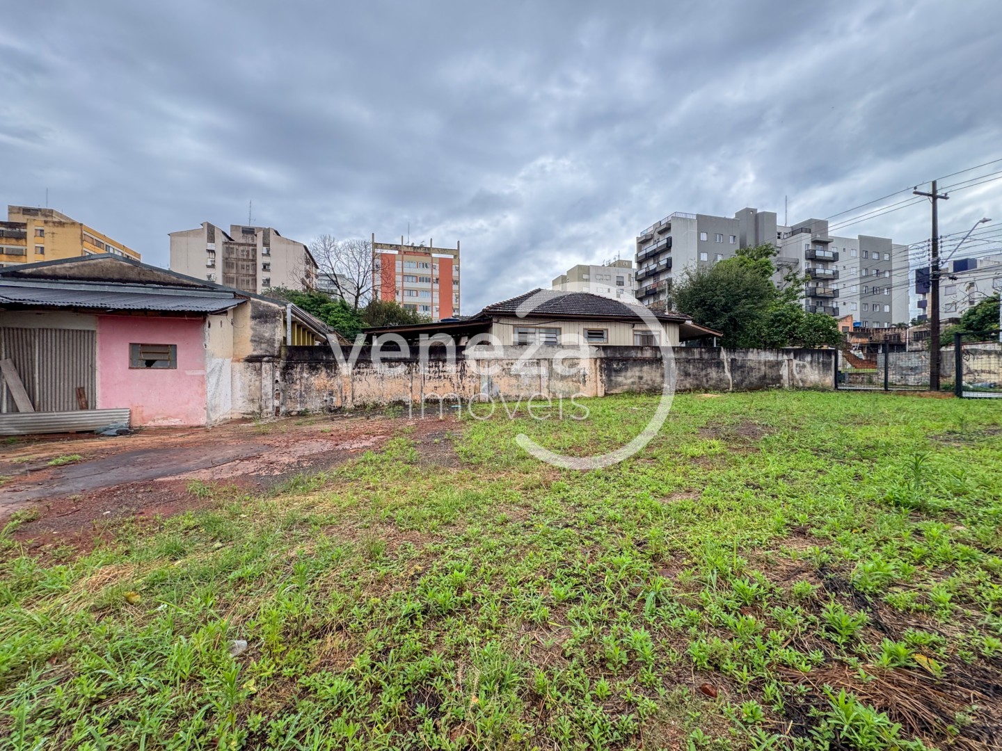 Terreno para locação no bairro Centro de Londrina - Foto 9