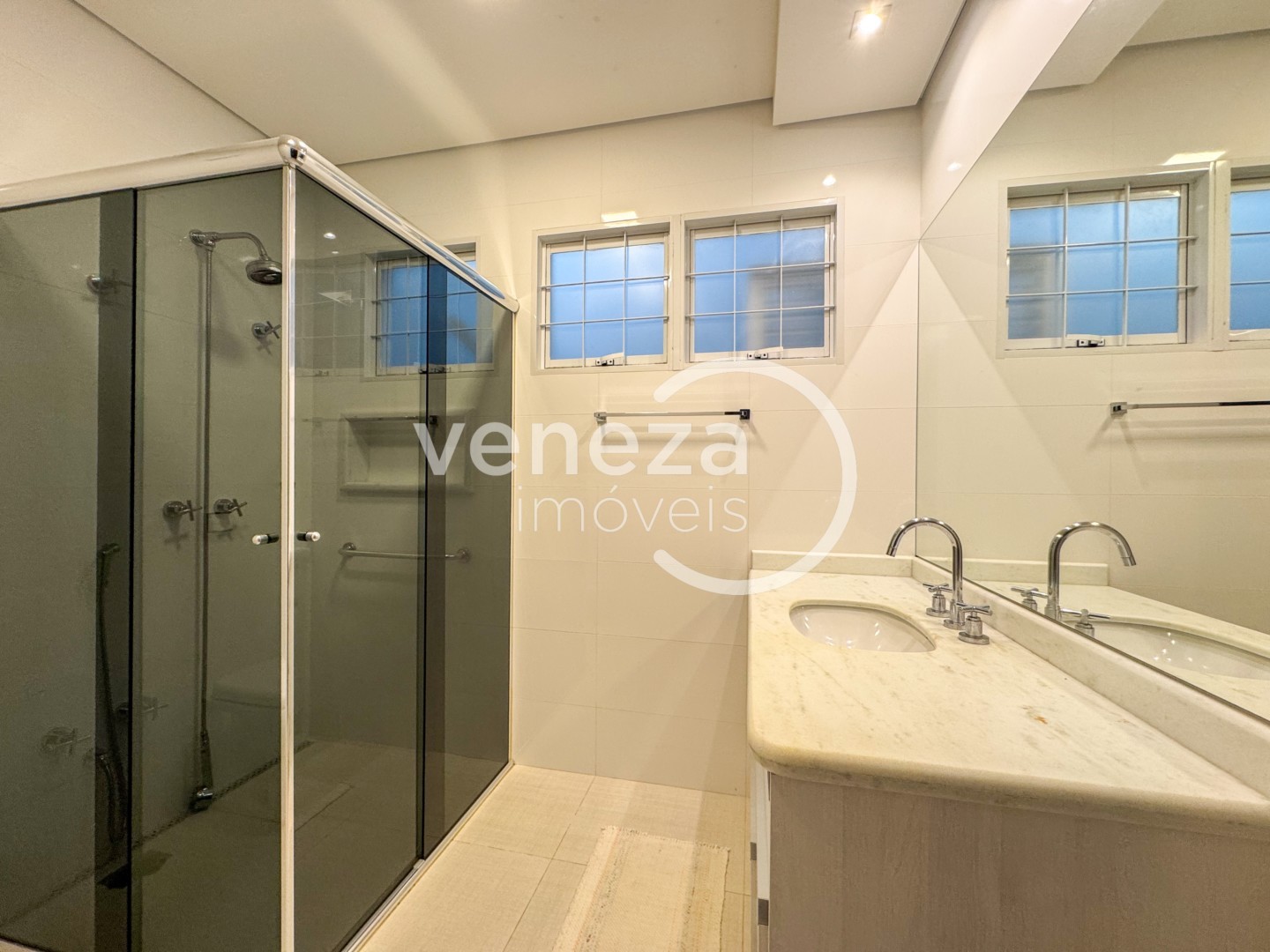 Casa Residencial para locação no bairro Jardim Moncoes de Londrina - Foto 8
