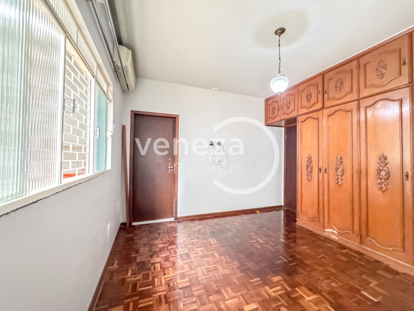 Casa Residencial para locação no bairro Jardim Moncoes de Londrina - Foto 6