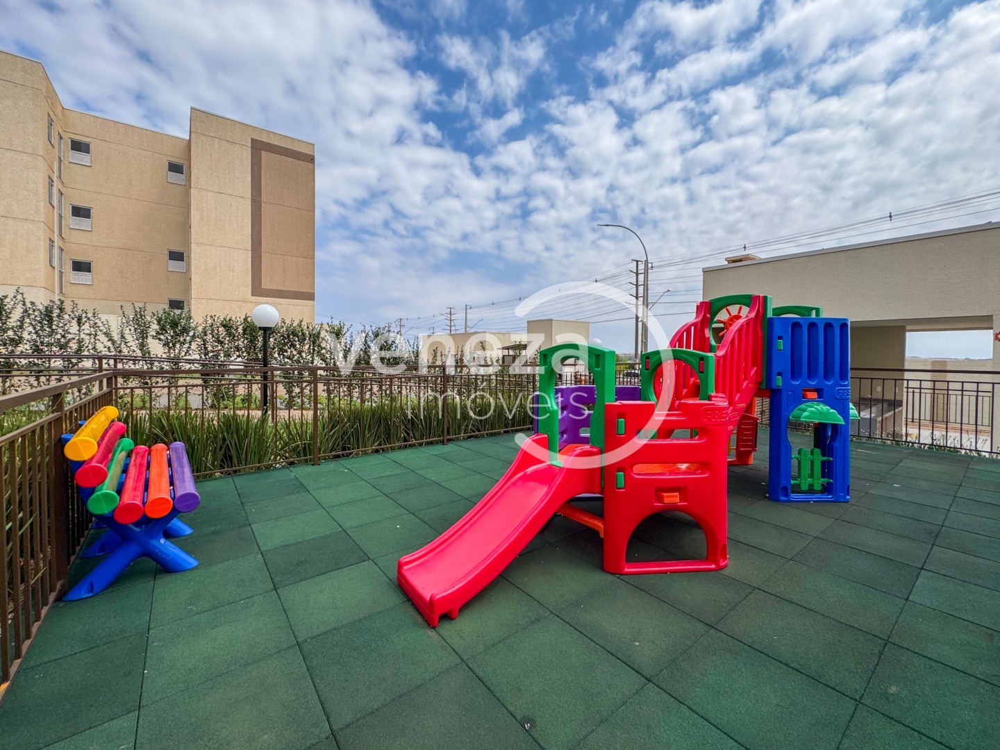 Apartamento para venda no bairro Cidade Industrial 2 de Londrina - Foto 23