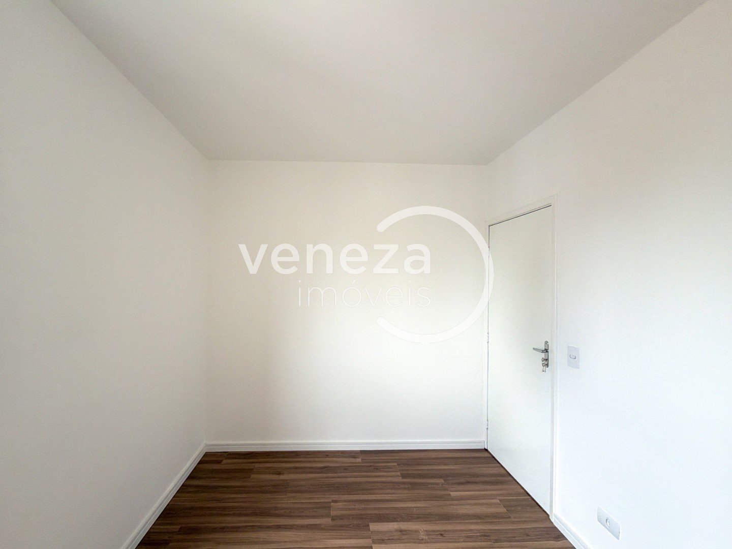 Apartamento para venda no bairro Centro de Londrina - Foto 13