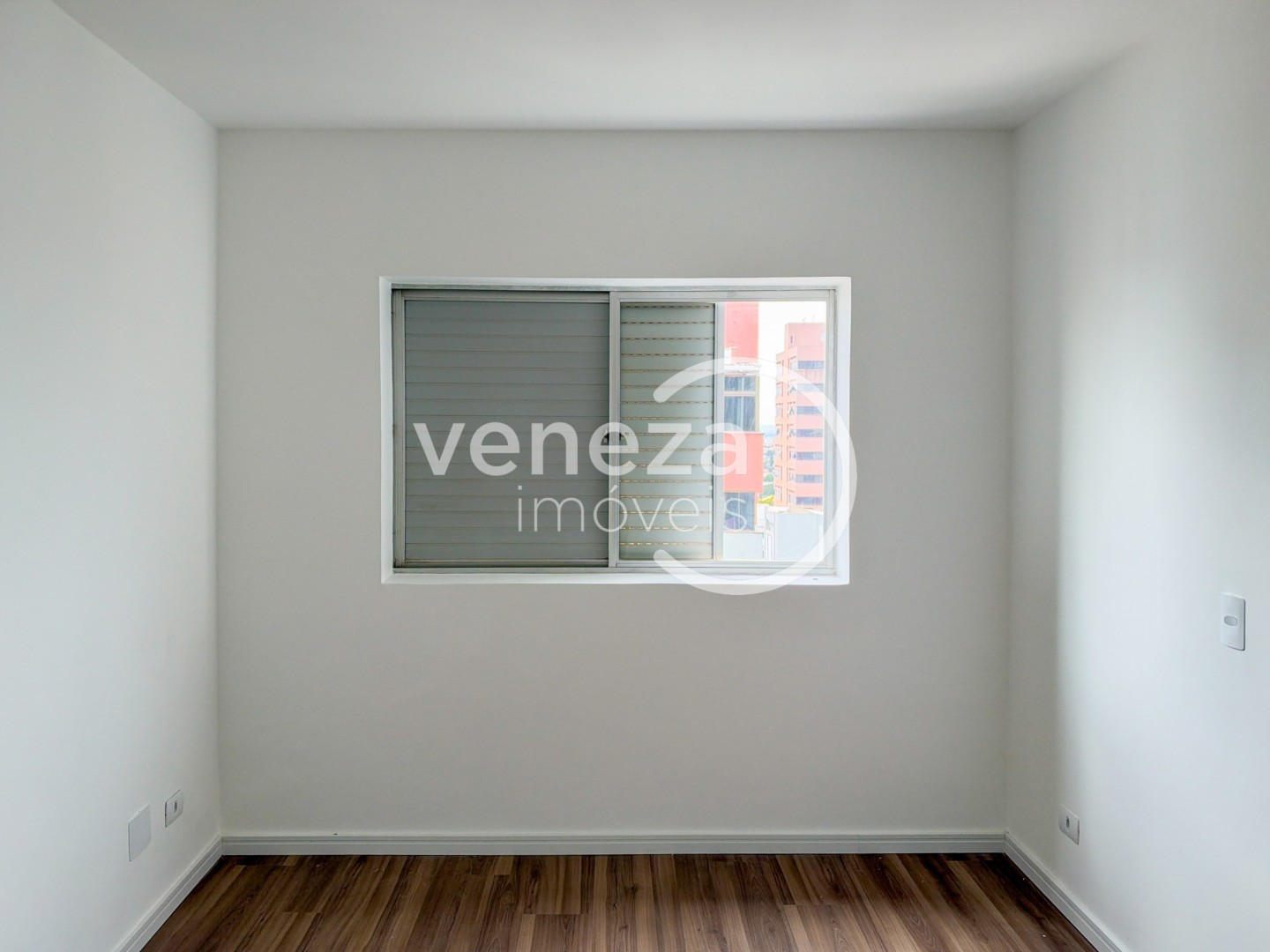 Apartamento para venda no bairro Centro de Londrina - Foto 17
