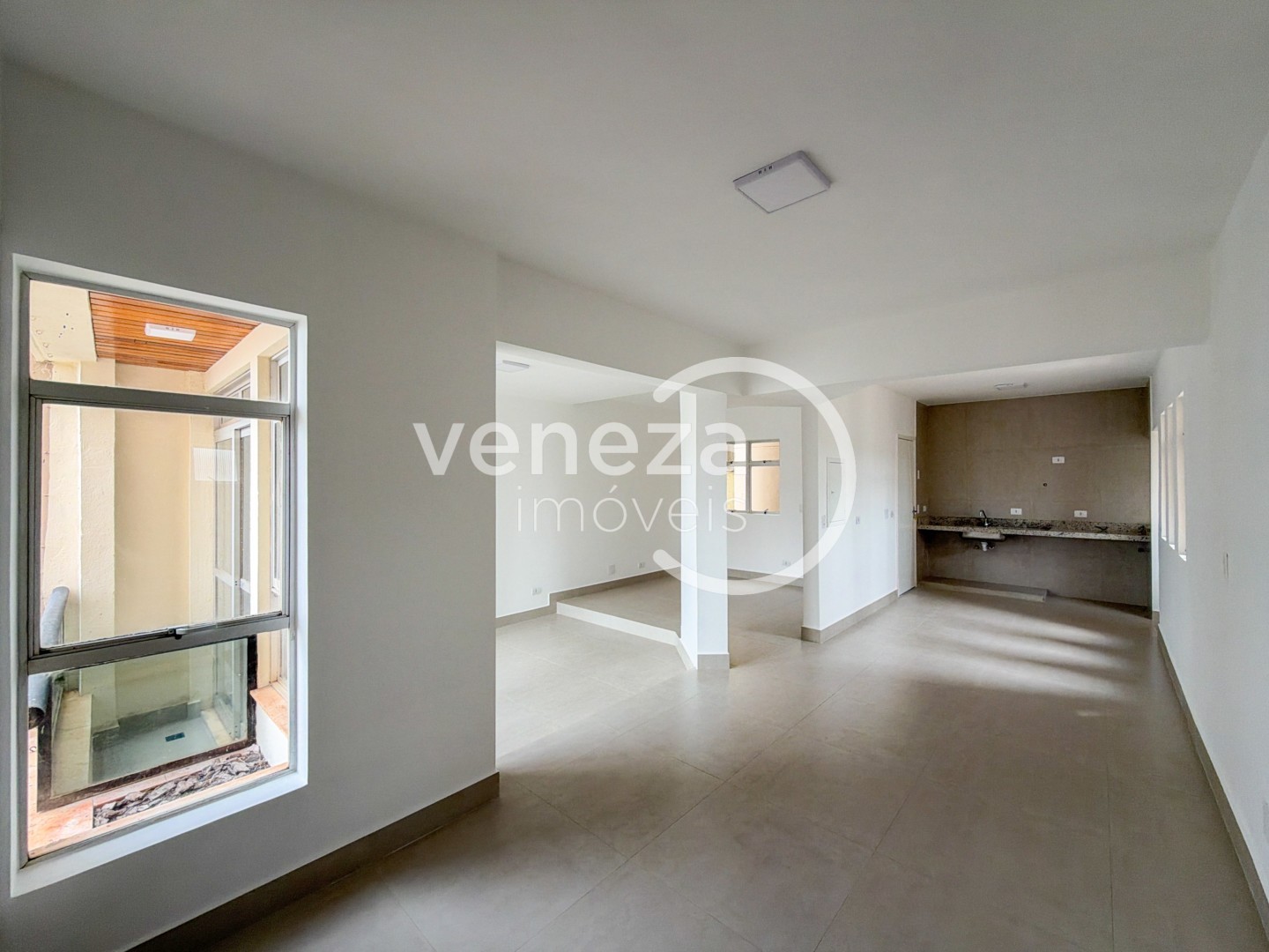 Apartamento para venda no bairro Centro de Londrina - Foto 6