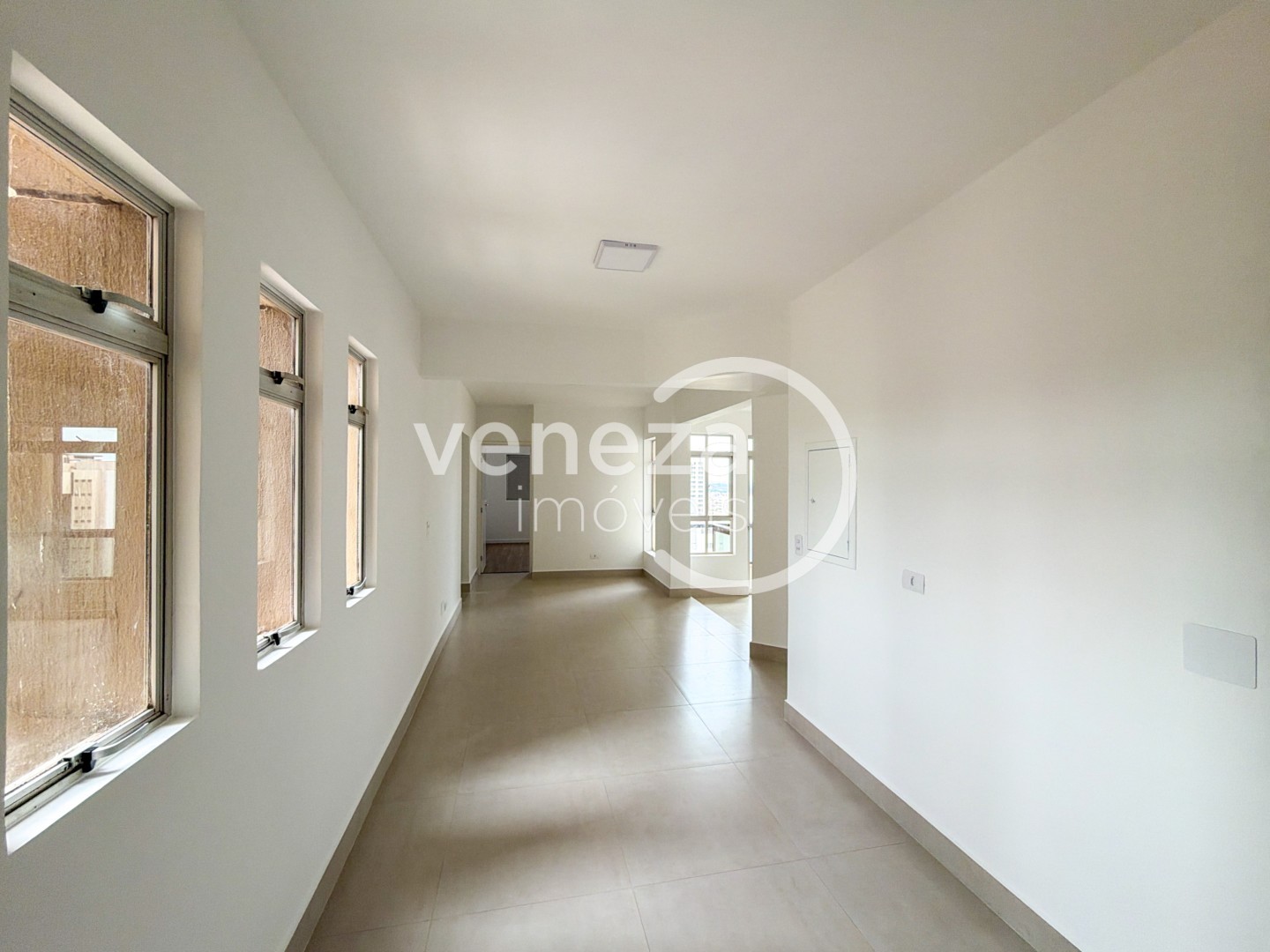 Apartamento para venda no bairro Centro de Londrina - Foto 7