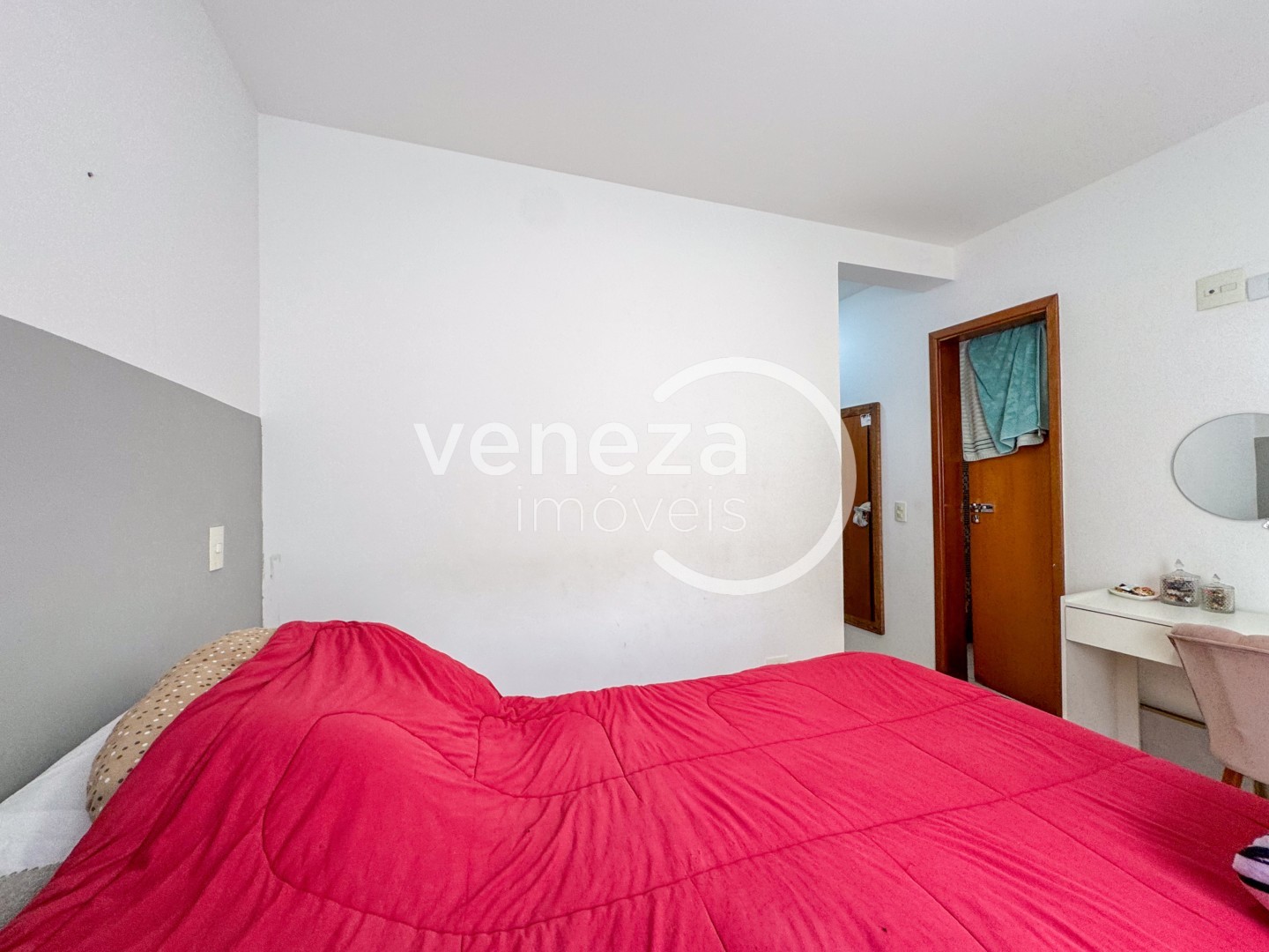 Casa Residencial para locação no bairro Operaria de Londrina - Foto 7