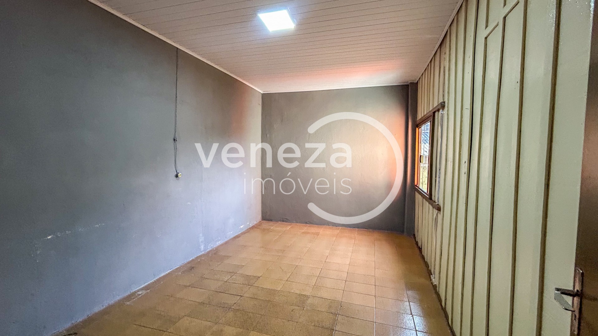 Casa Residencial para locacao no Jardim do Sol em Londrina com 102m² por R$ 930