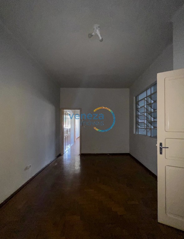 Apartamento para locacao no Centro em Londrina com 78m² por R$ 850,00