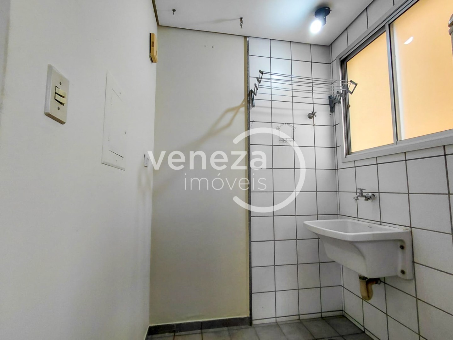 Apartamento para locação no bairro Centro de Londrina - Foto 15