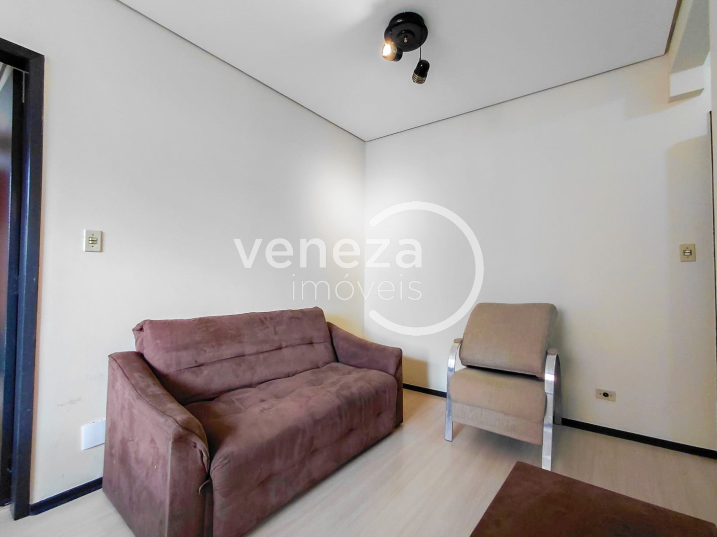 Apartamento para locação no bairro Centro de Londrina - Foto 7