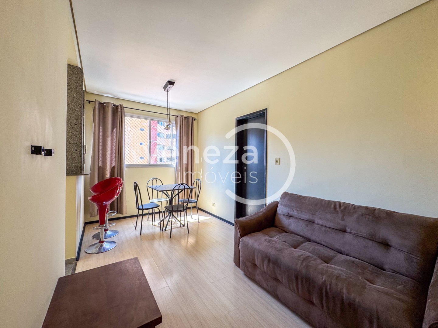 Apartamento para locacao no Centro em Londrina com 55m² por R$ 1.680  - Foto 2