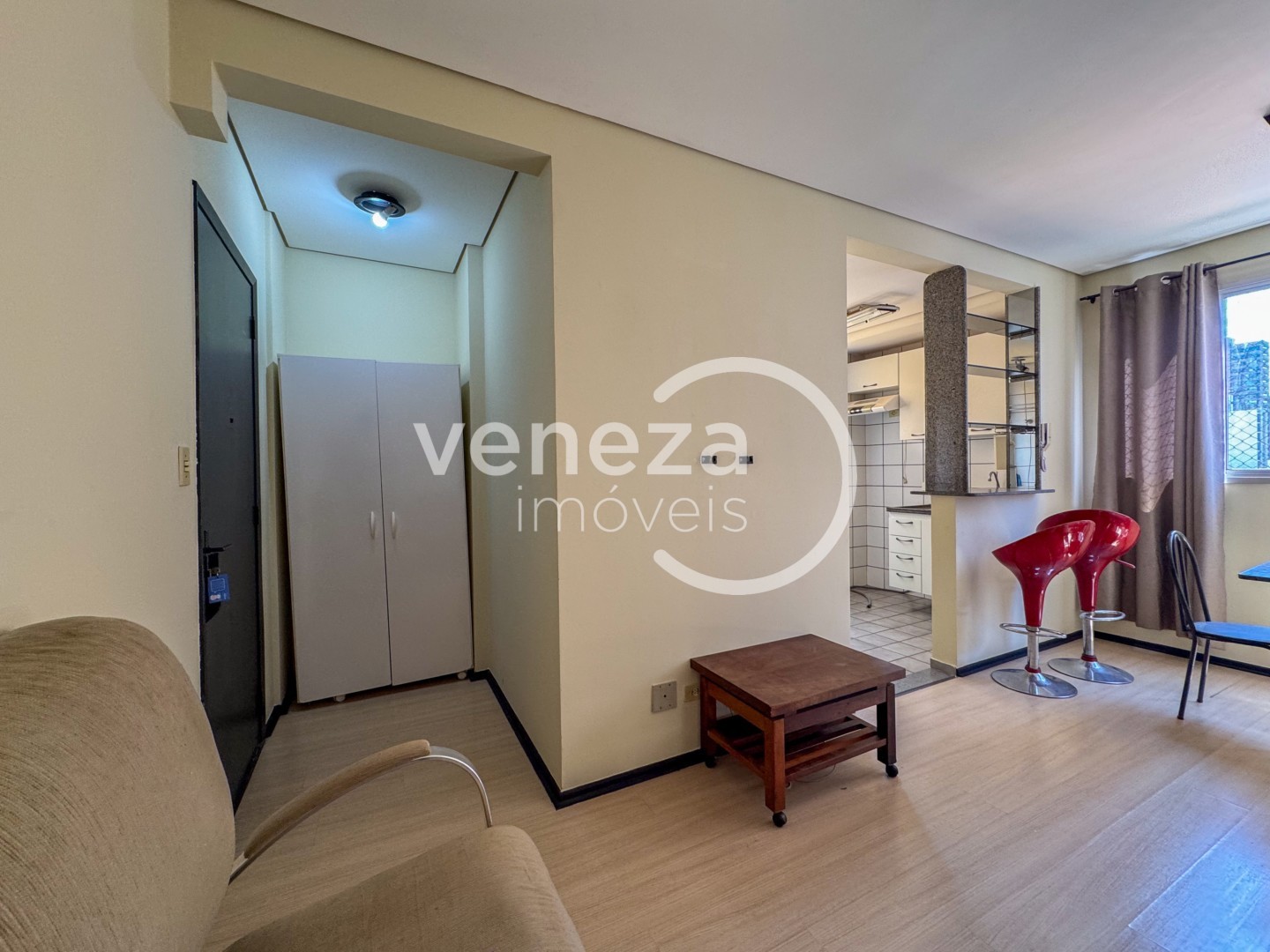 Apartamento para locacao no Centro em Londrina com 55m² por R$ 1.680  - Foto 3