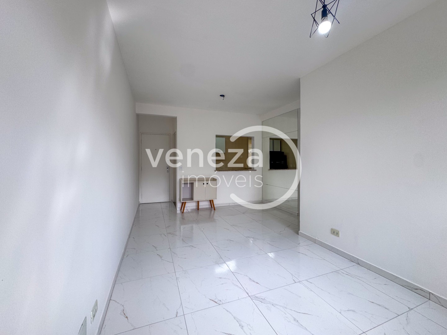 Apartamento para venda no bairro Claudia de Londrina - Foto 4