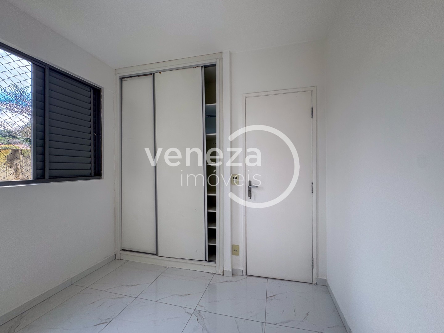 Apartamento para venda no bairro Claudia de Londrina - Foto 9