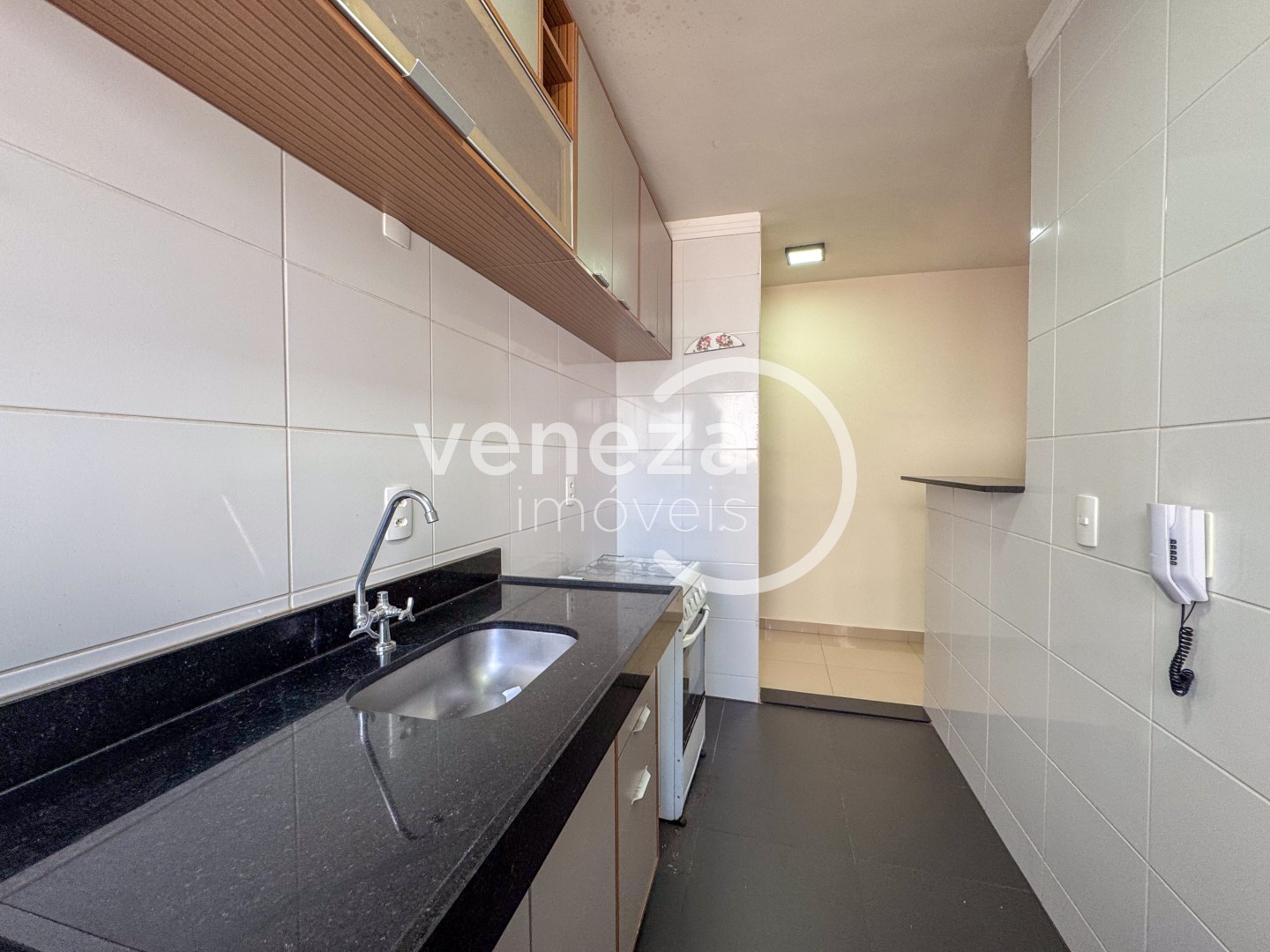 Apartamento para locação no bairro Gleba Ribeirao Limeiro de Londrina - Foto 19