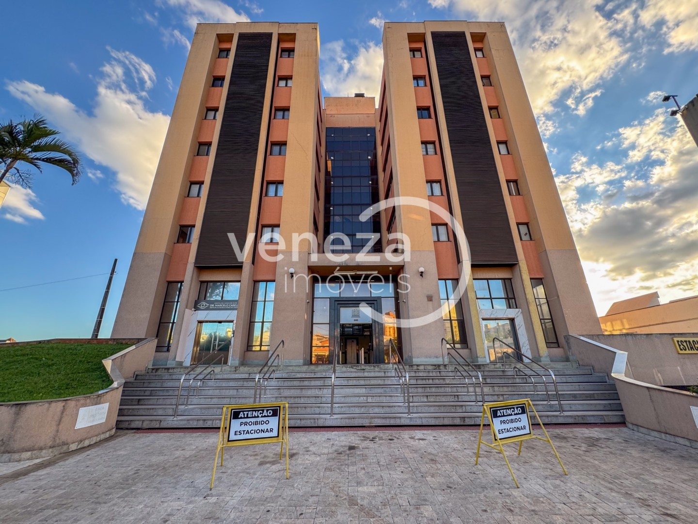 Sala para venda no Vila Ipiranga em Londrina com 77,2m² por R$ 510.000 - Foto 1