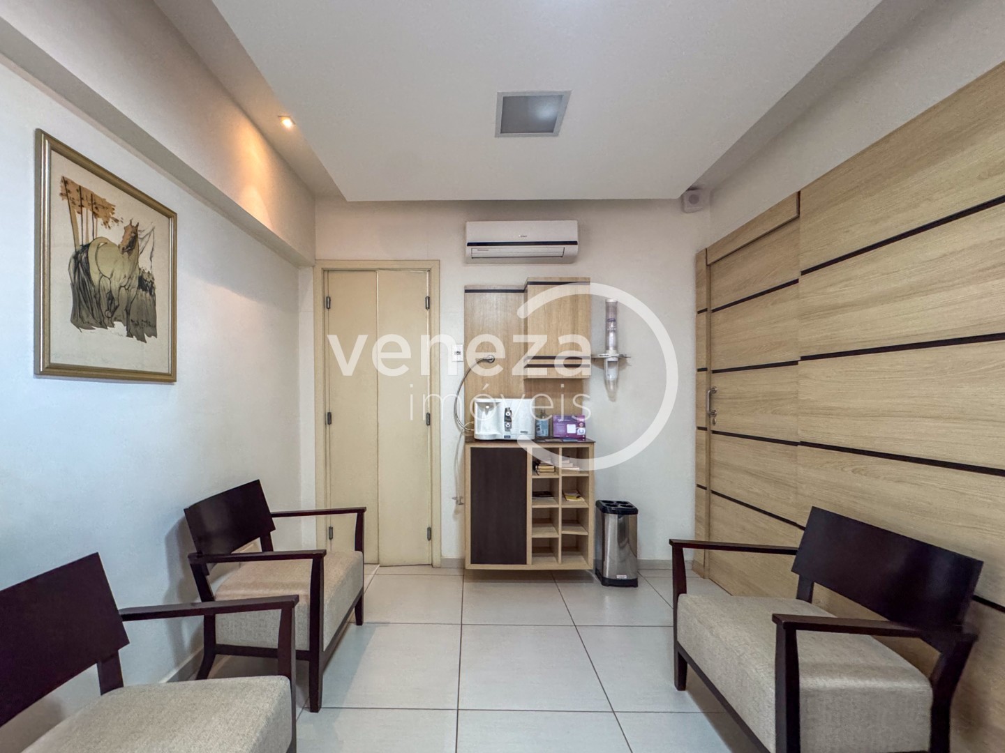 Sala para venda no bairro Vila Ipiranga de Londrina - Foto 7
