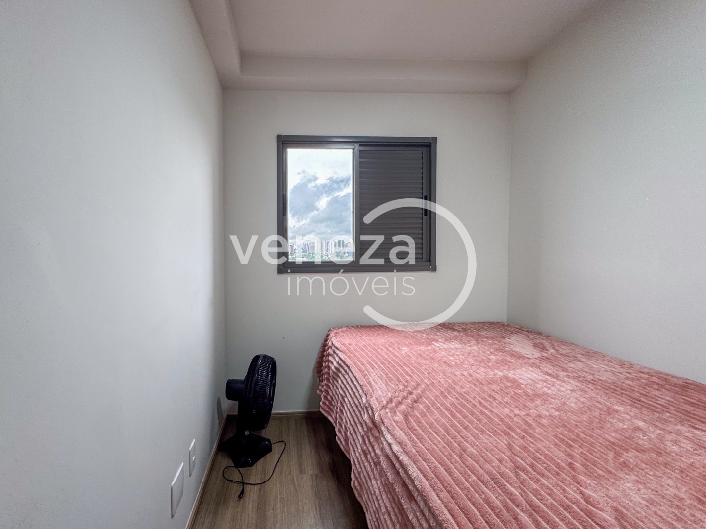 Apartamento para venda no bairro Vale dos Tucanos de Londrina - Foto 13