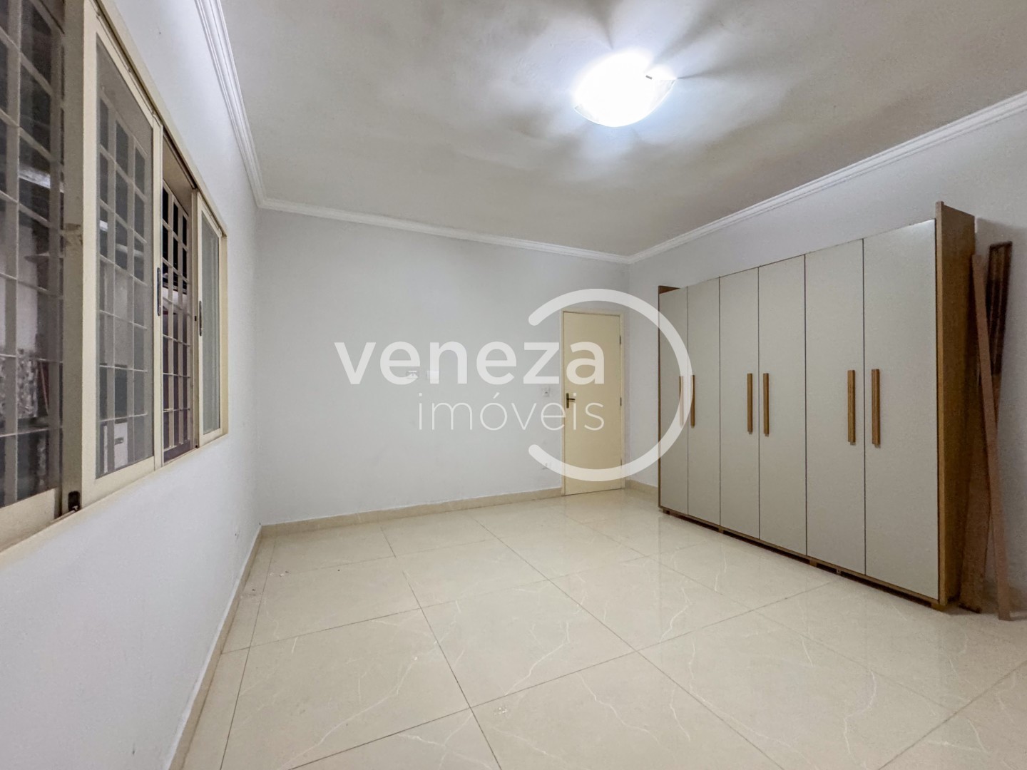 Casa Residencial para locação no bairro Jardim Campos Verdes de Londrina - Foto 13