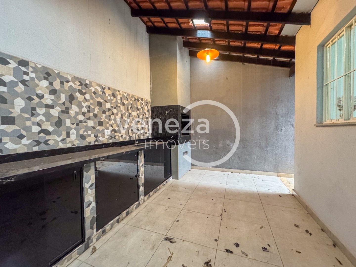 Casa Residencial para locação no bairro Jardim Campos Verdes de Londrina - Foto 21