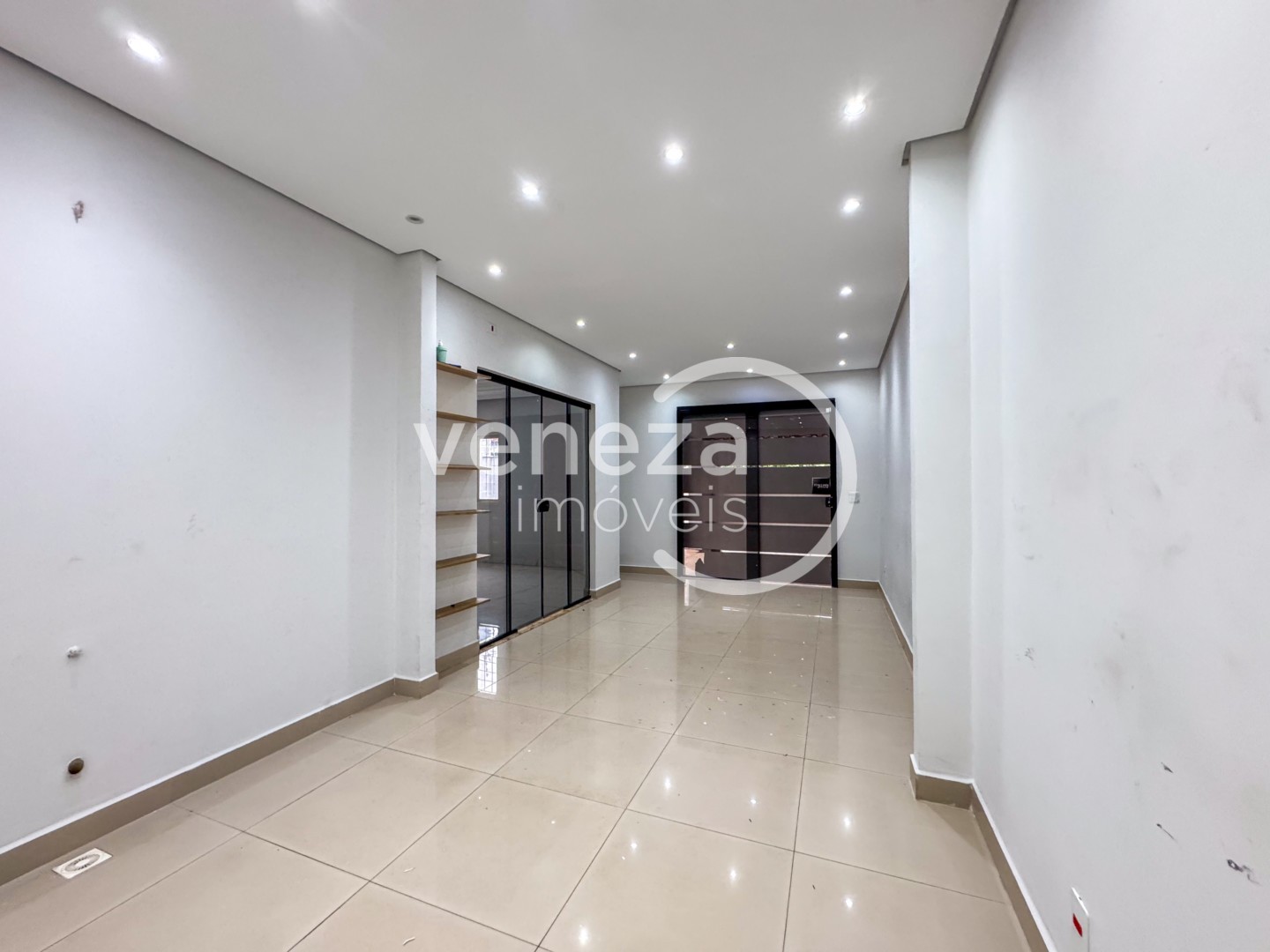 Casa Residencial para locacao no Jardim Campos Verdes em Londrina com 130m² por R$ 2.500