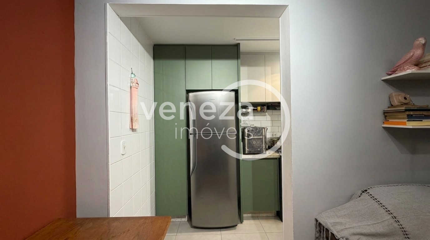Apartamento para venda no bairro Vila Filipin de Londrina - Foto 11