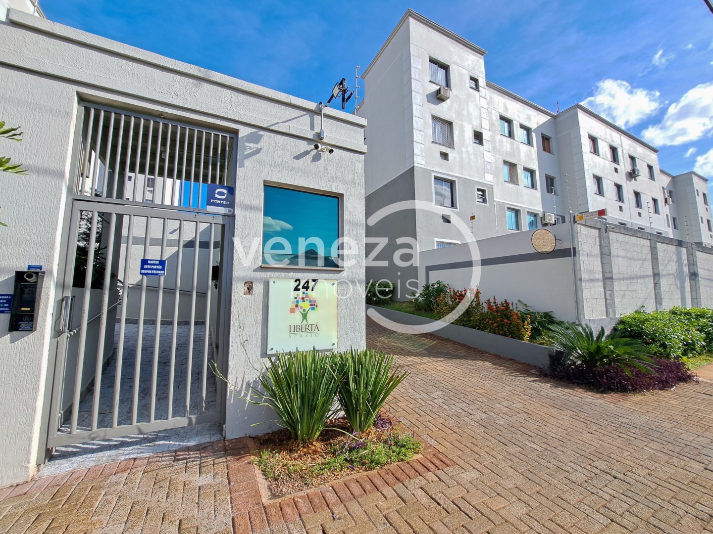 Apartamento para venda no Vila Filipin em Londrina com 109,73m² por R$ 330.000 - Foto 1