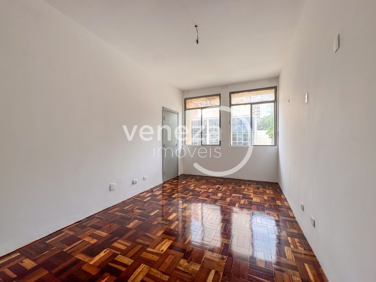 Sala para locação no bairro Centro de Londrina - Foto 8
