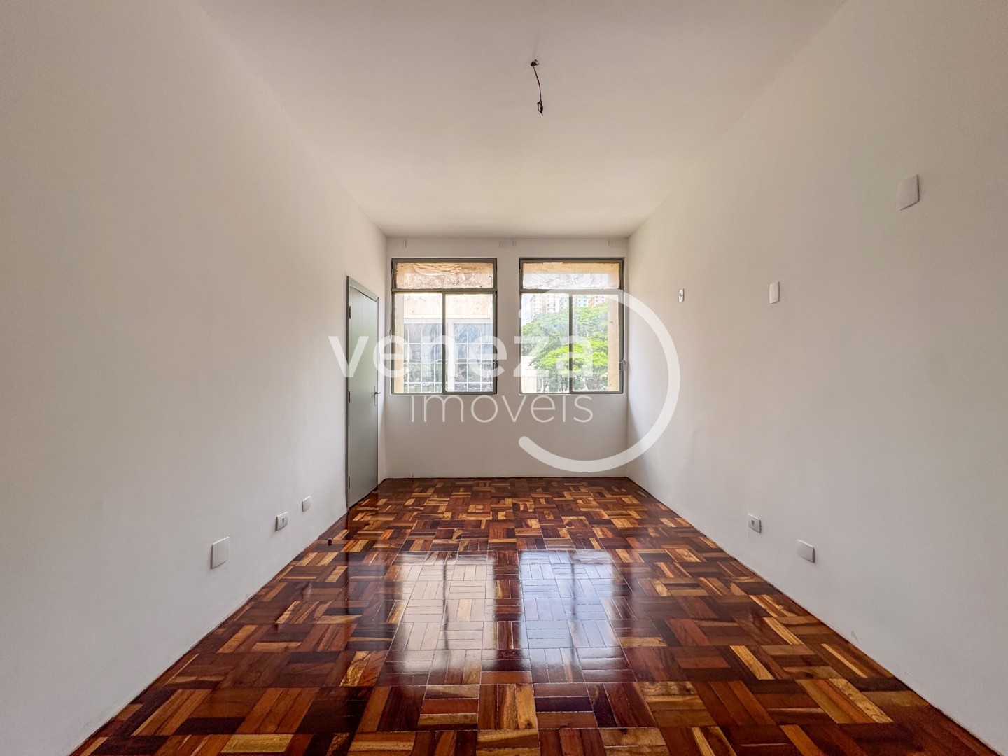 Sala para locação no bairro Centro de Londrina - Foto 9