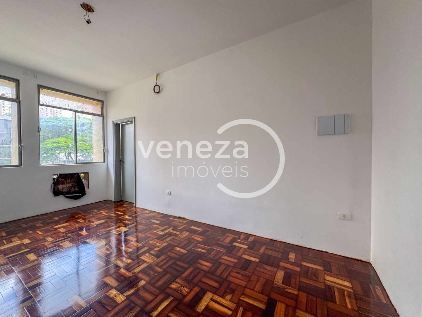 Sala para locação no bairro Centro de Londrina - Foto 17