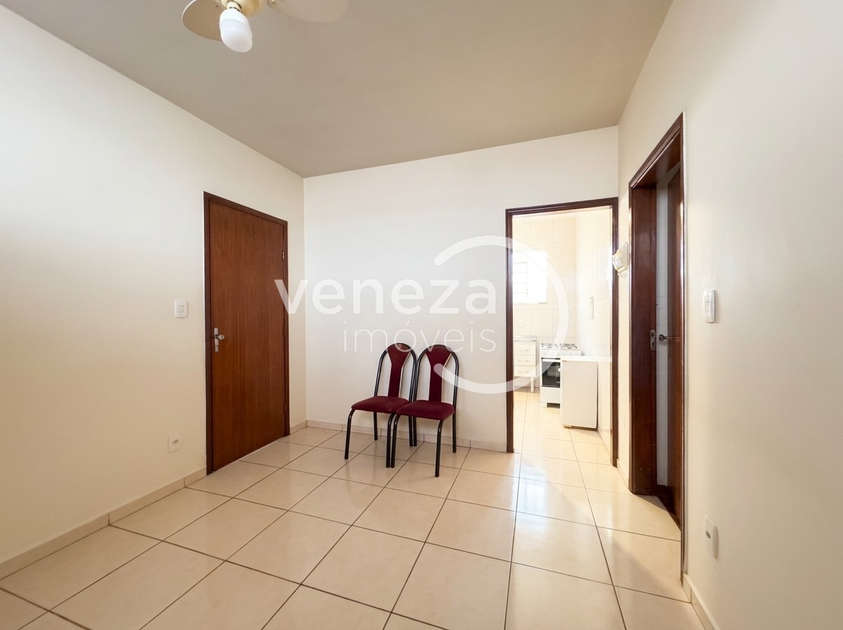 Casa Residencial para venda no bairro Veraliz de Londrina - Foto 7
