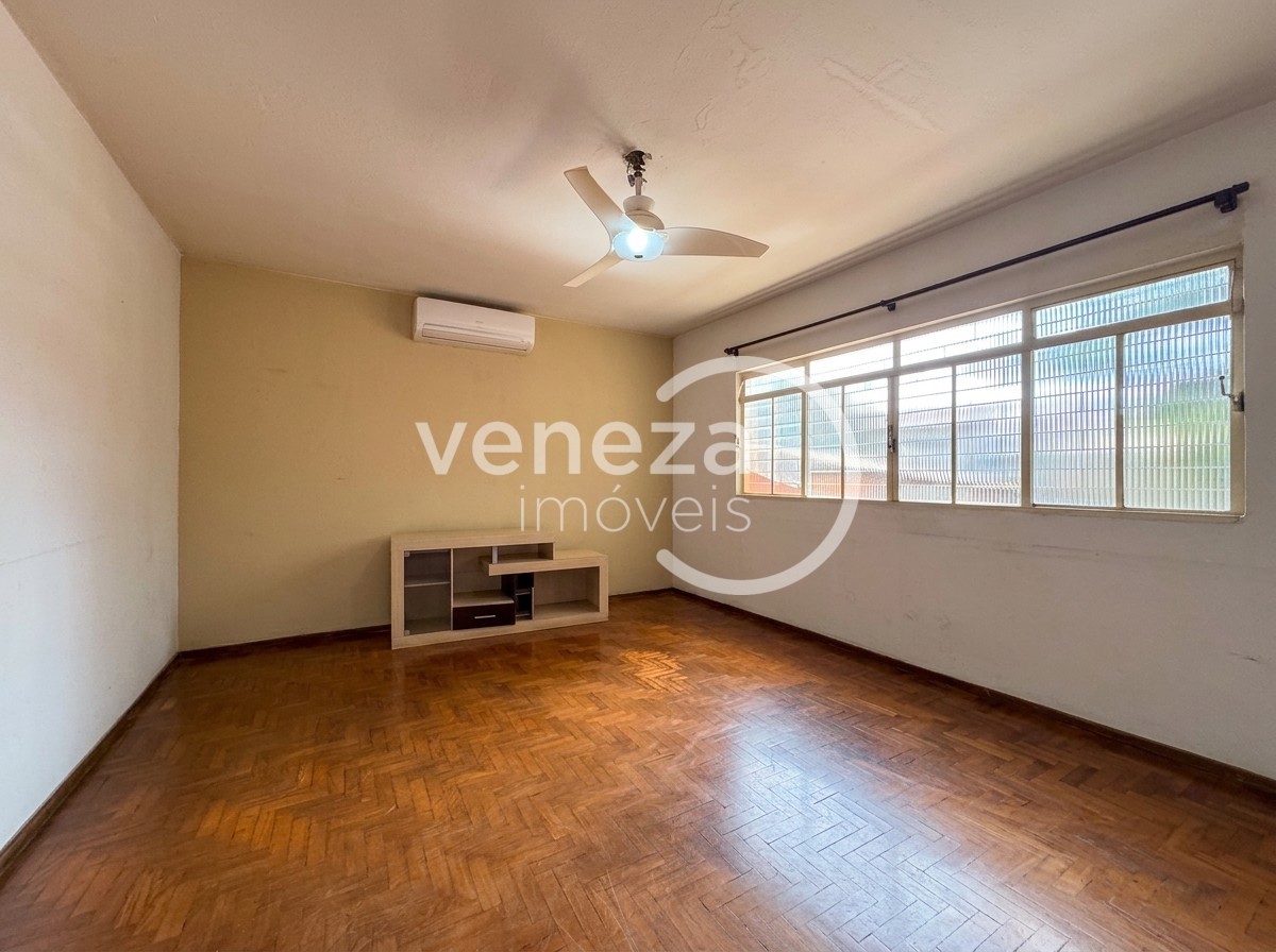 Casa Residencial para venda no bairro Veraliz de Londrina - Foto 9