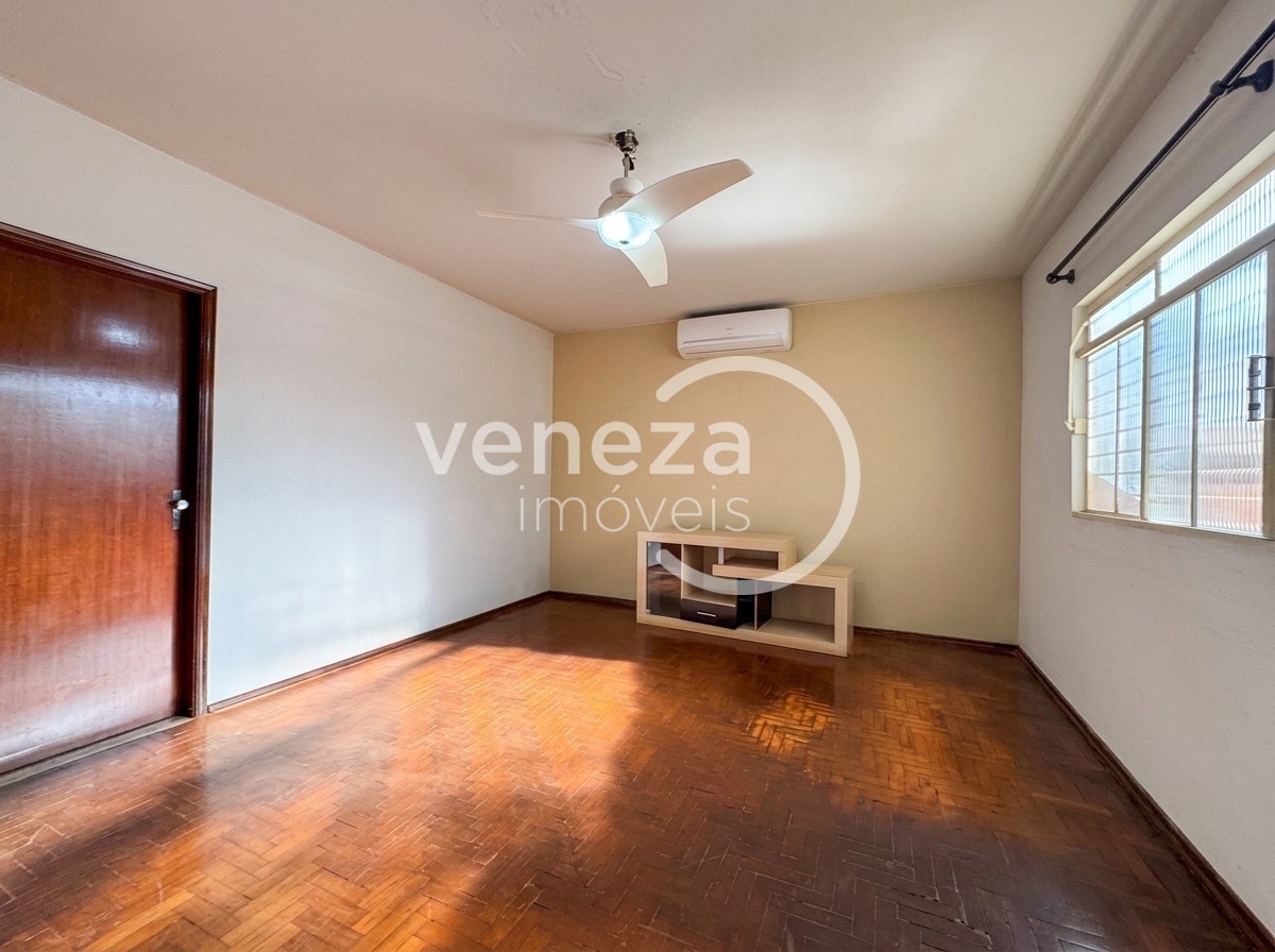 Casa Residencial para venda no bairro Veraliz de Londrina - Foto 11