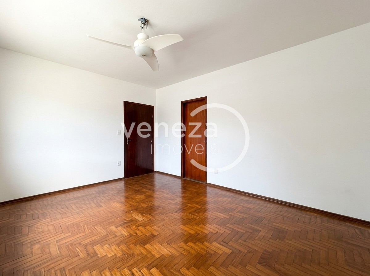 Casa Residencial para venda no bairro Veraliz de Londrina - Foto 17