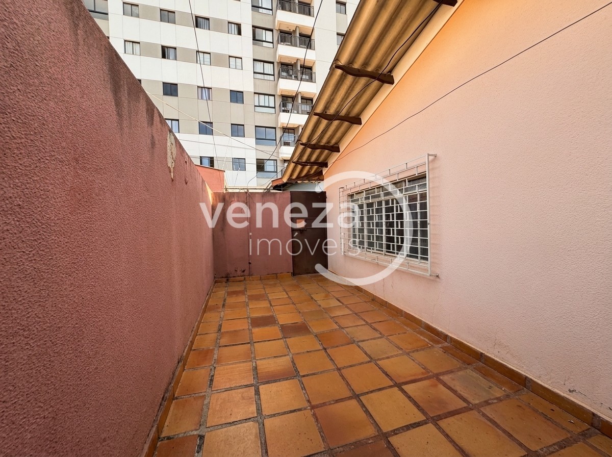 Casa Residencial para venda no bairro Veraliz de Londrina - Foto 25