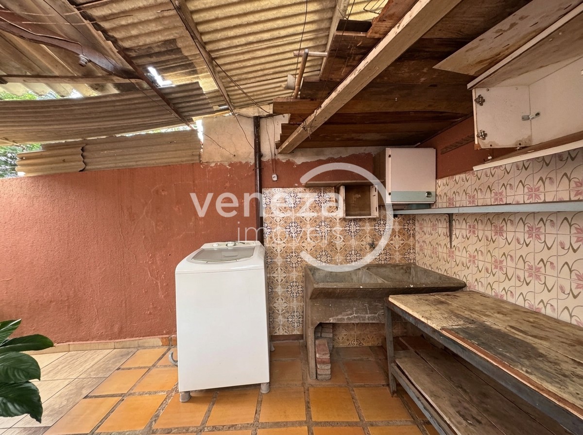 Casa Residencial para venda no bairro Veraliz de Londrina - Foto 28