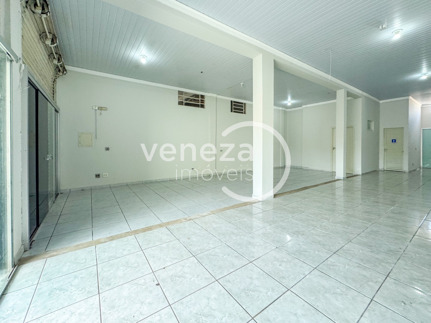 Ponto Comercial/Loja para alugar em Industrial, Londrina — Portal Chave Fácil