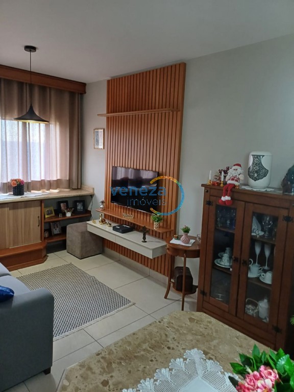 Apartamento para venda no Campo Belo em Londrina com 83,86m² por R$ 400.000,00