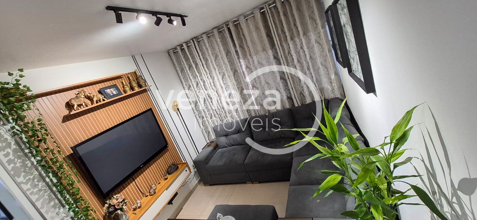 Apartamento para venda no Vila Balarotti em Londrina com 109m² por R$ 320.000
