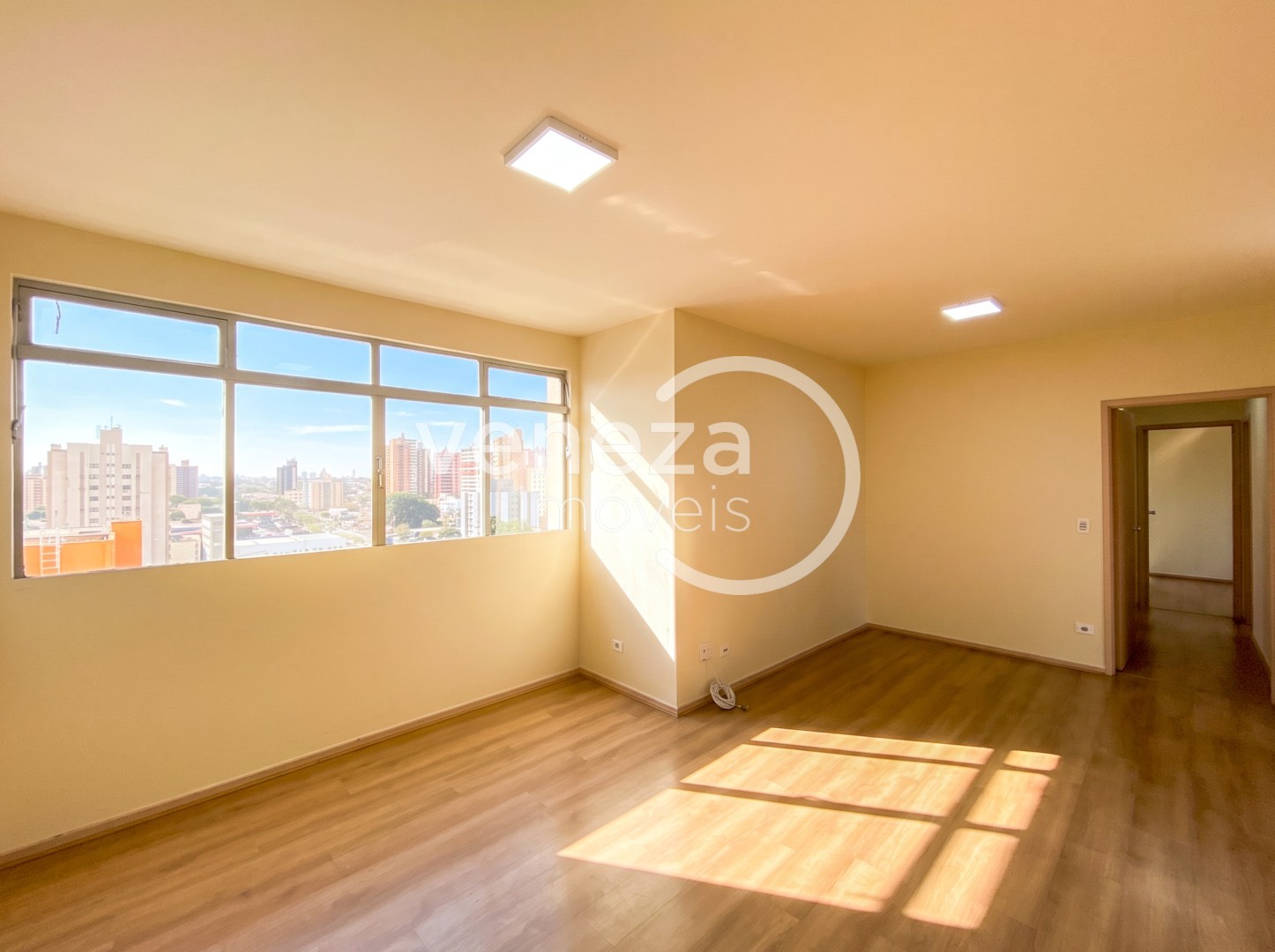 Apartamento para locacao no Vila Larsen 1 em Londrina com 114m² por R$ 2.800