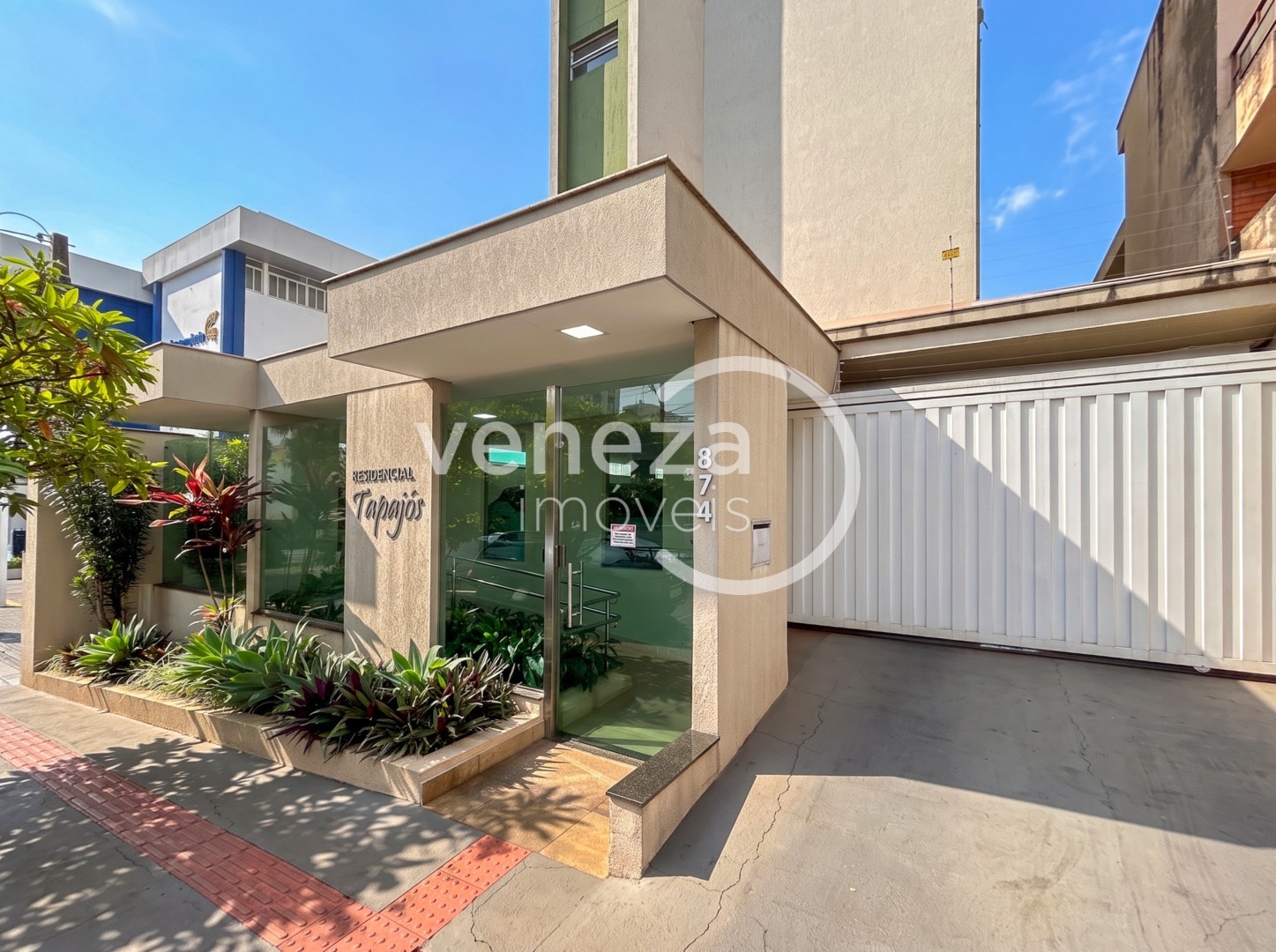 Apartamento para locacao no Vila Larsen 1 em Londrina com 114m² por R$ 2.800