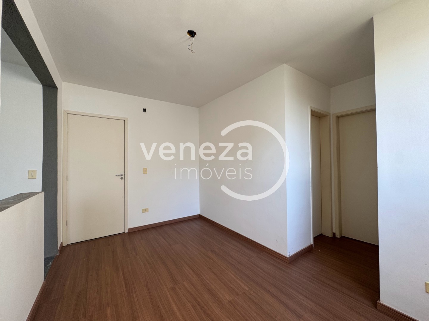 Apartamento para venda no bairro Gleba Fazenda Palhano de Londrina - Foto 5