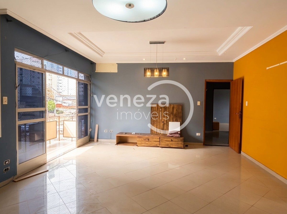 Apartamento para venda no Vila Ipiranga em Londrina com 125m² por R$ 379.000