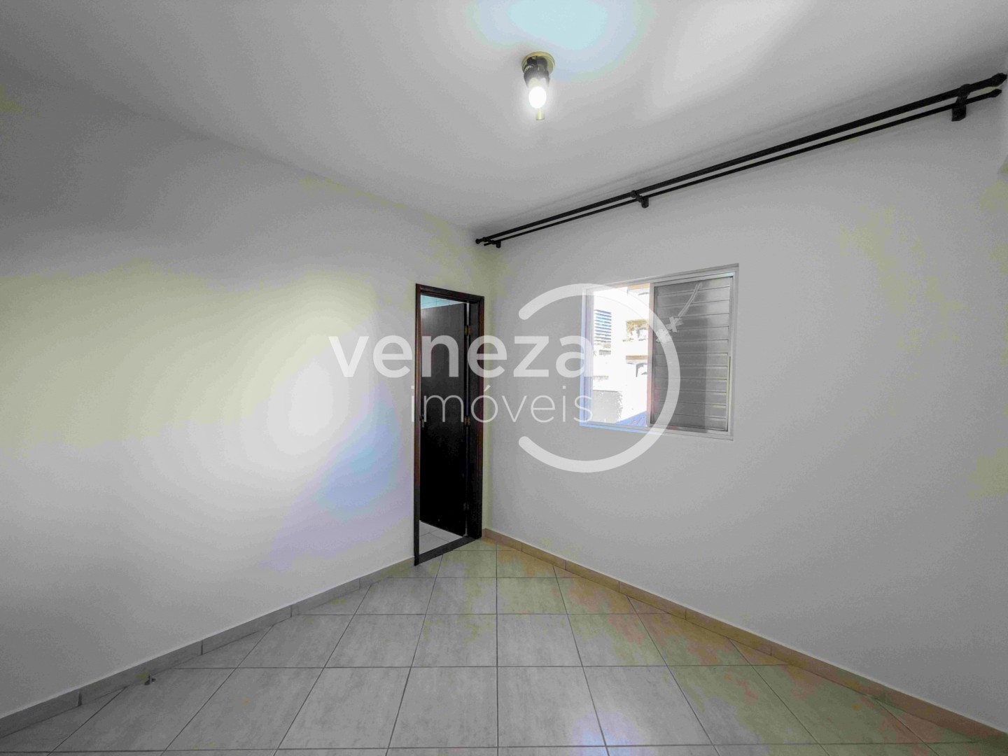 Apartamento para locação no bairro Centro de Londrina - Foto 11