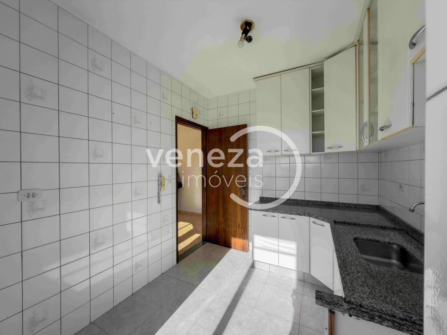 Apartamento para locação no bairro Centro de Londrina - Foto 16