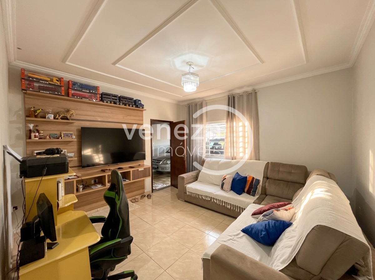 Casa à venda em Residencial Vila Romana, Londrina — Portal Chave Fácil
