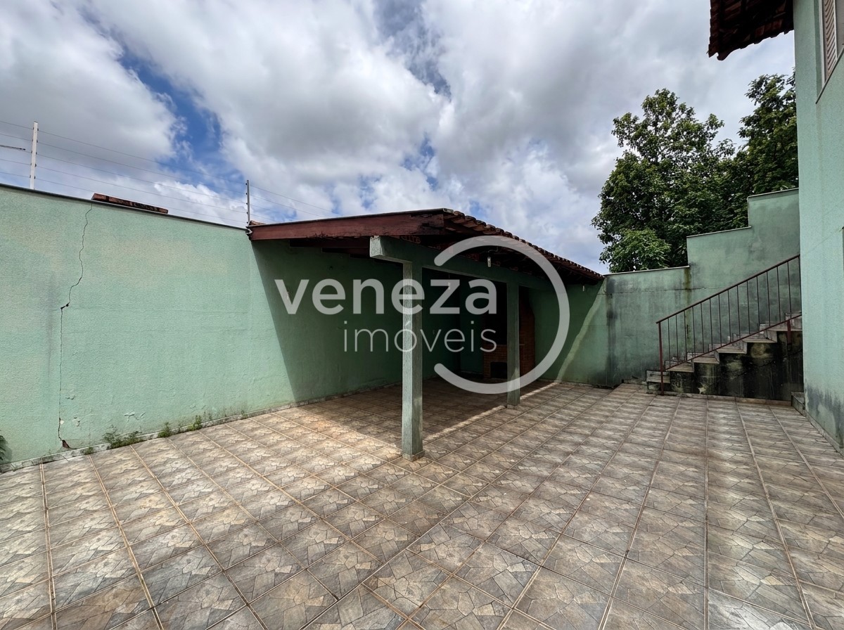 Casa Residencial para venda no bairro Jardim Alvorada de Londrina - Foto 32