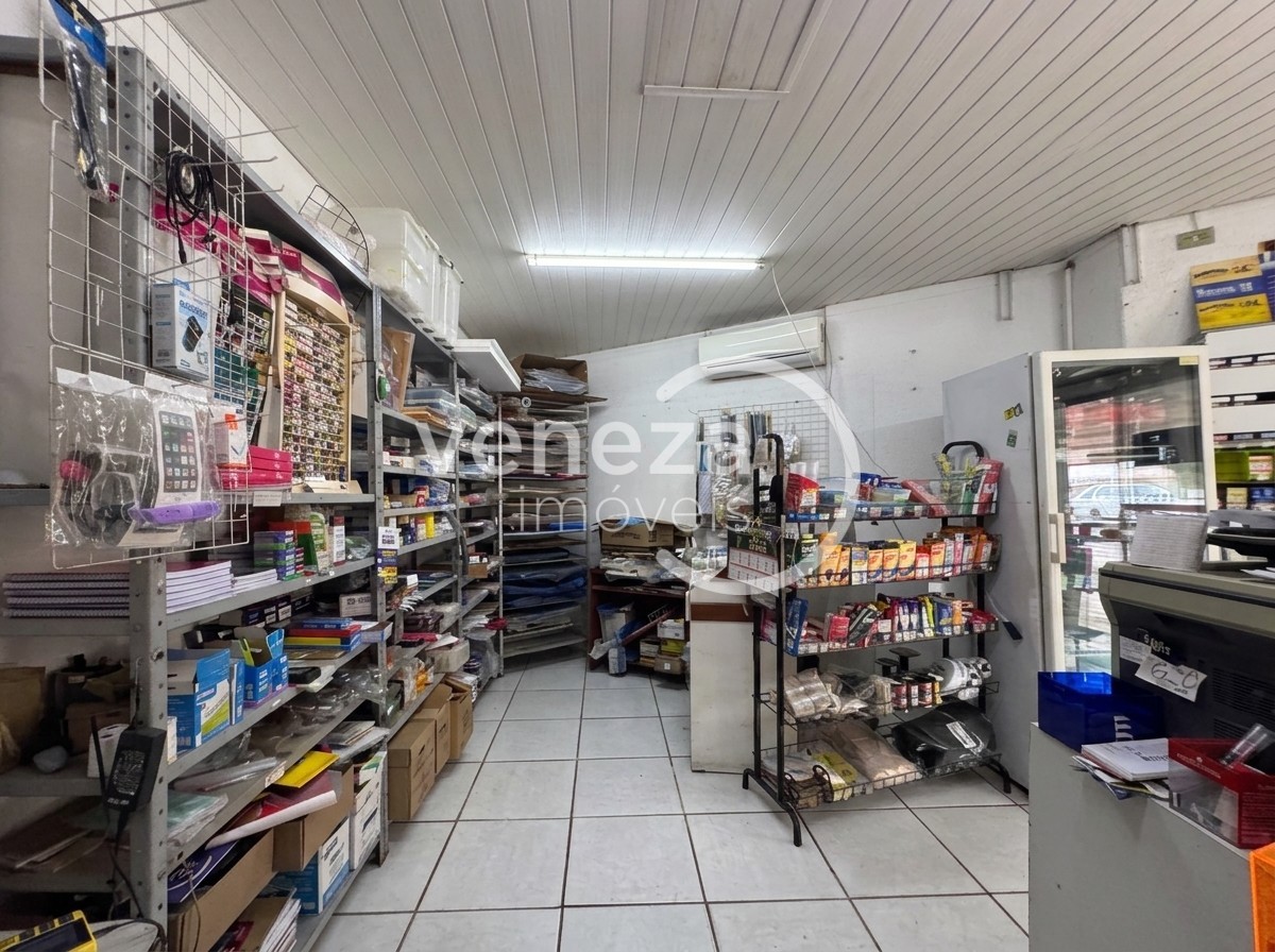 Casa Residencial para venda no bairro Jardim Alvorada de Londrina - Foto 27